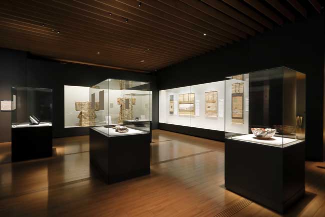 サントリー美術館の展示風景